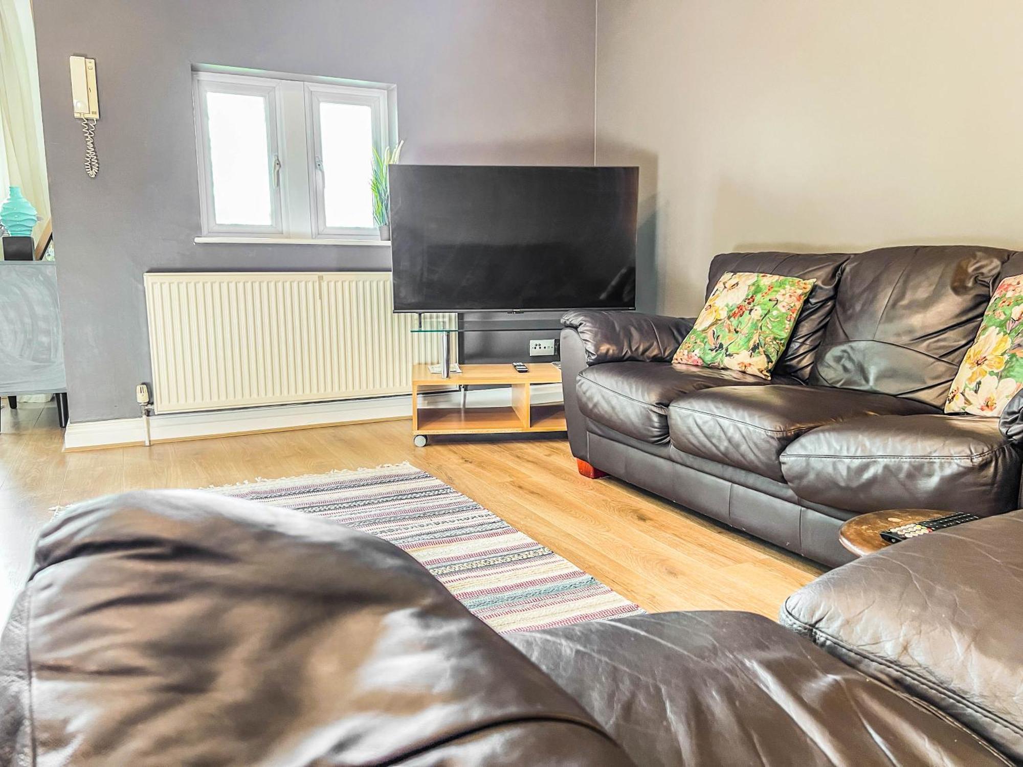 2 Bed - 2 Bath - Duplex Apartment Next To Lbu-Headingley Centre-Ycc Arena-Families-Relocators - Long Stay Rates Available Meanwood Extérieur photo